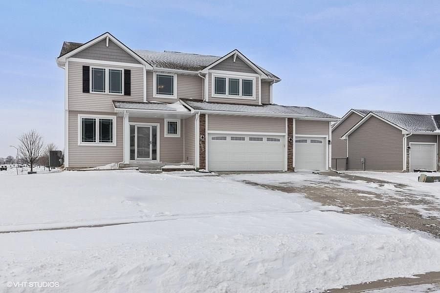 1st image of 1750 SE Waters Edge Dr