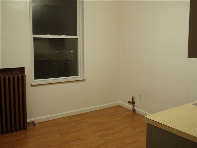 2nd image of 400 Emerson St APT B