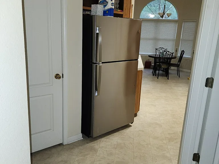 2403 Crystal Dr — Photo 21