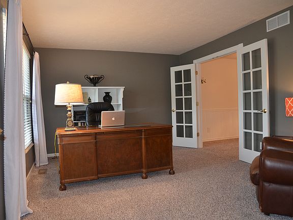 4th image of 6619 Oldtimber Pl