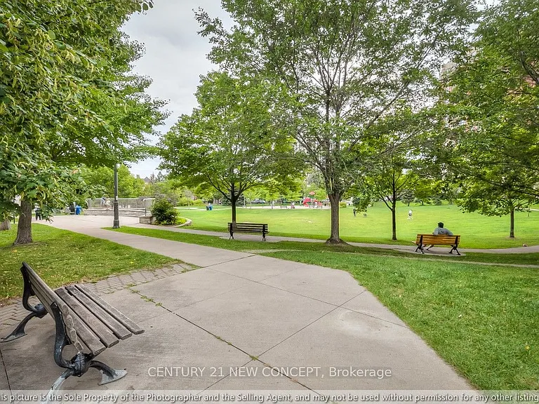 16 Harrison Garden Blvd #2506 — Photo 20