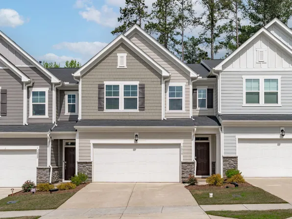 1818 Porch Swing Way, Apex, NC 27502