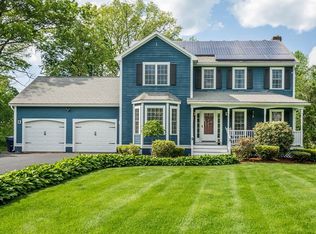 13 Settlers Way, Dracut, MA 01826