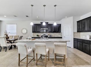 15712 Prairie Grass Ln, Fort Worth, TX 76177
