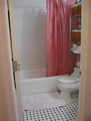 Rented by NMRE | media 26