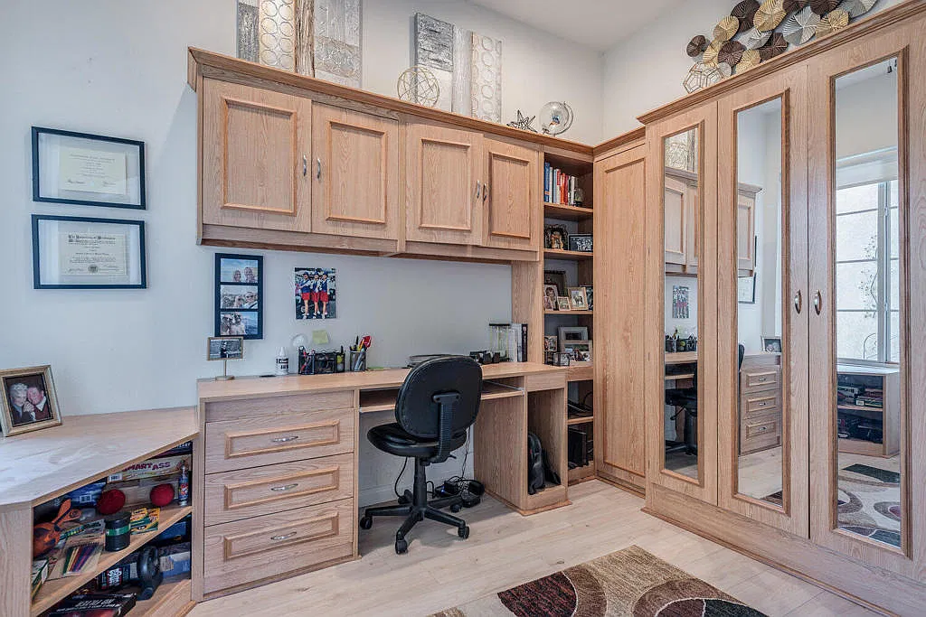 2 bed, 1707 sqft, $3,500 — Photo 4