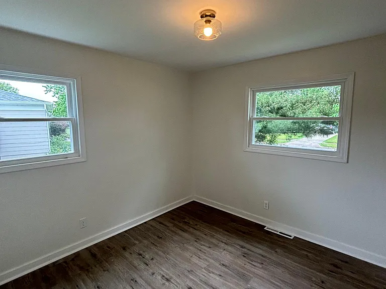3523 Tremaine Rd — Photo 16