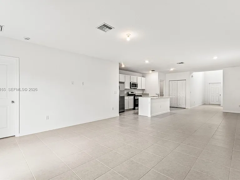 10722 Moon Rise Ln — Photo 8