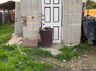 820 Columbia St, Madera, CA 93638