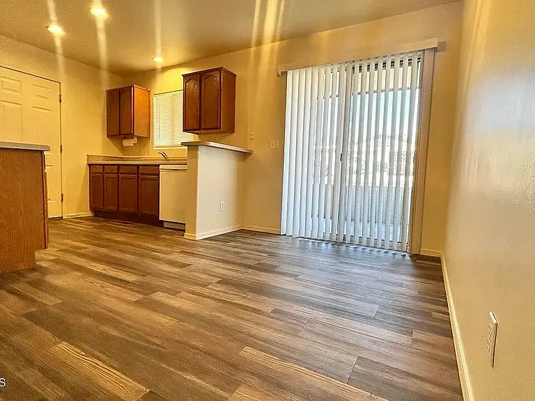 6285 N Buckboard Dr #1 — Photo 2
