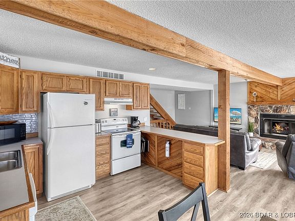 4th image of 30901 Wexford Ln