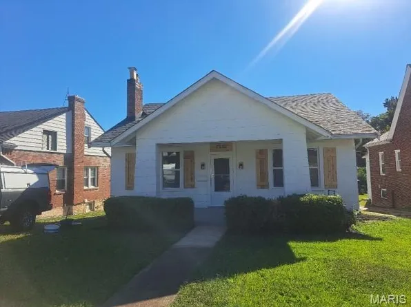 7232 Normandy Pl, Saint Louis, MO 63121