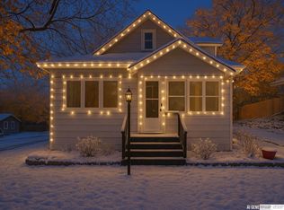 6460 Parker St, Omaha, NE 68104