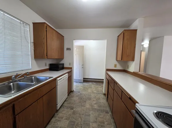 27521 Pioneer Hwy #3, Stanwood, WA 98292