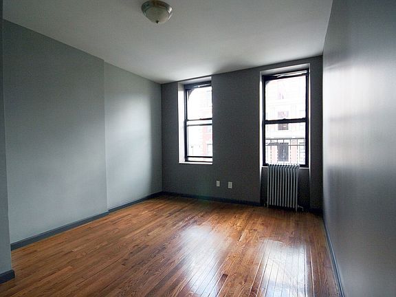 5th image of 112 E 7th St APT 14