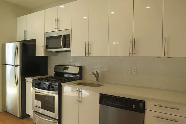 Rented by GPA Realty | media 2