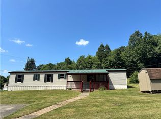 11 Humming Bird Dr, Indiana, PA 15701