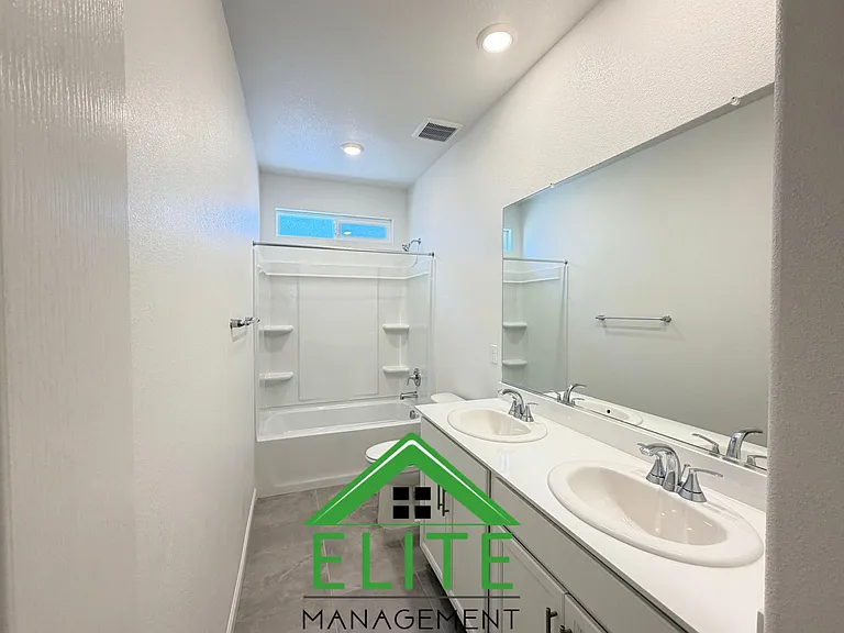 2508 Golden Bear St — Photo 12