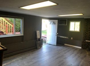 911 E Meadow Ave, Bellmore, NY 11710