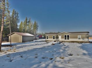 53055 Loop Dr, La Pine, OR 97739