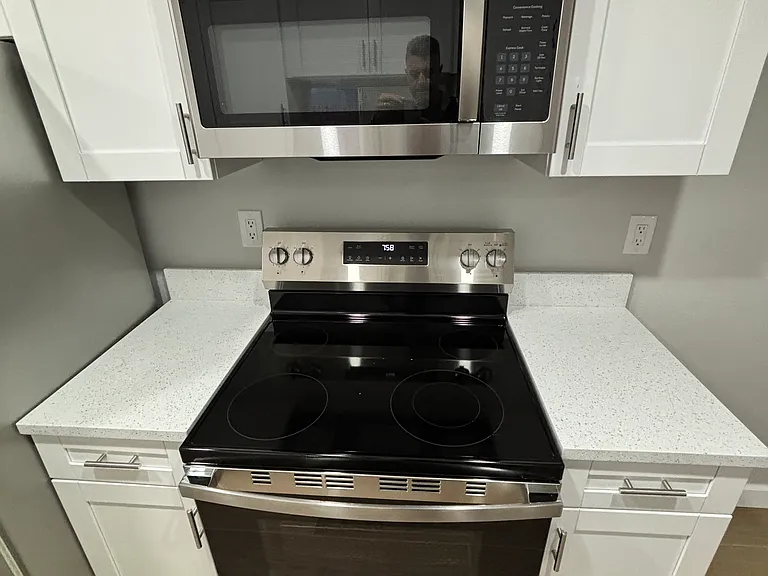 14025 Village View Dr — Photo 18