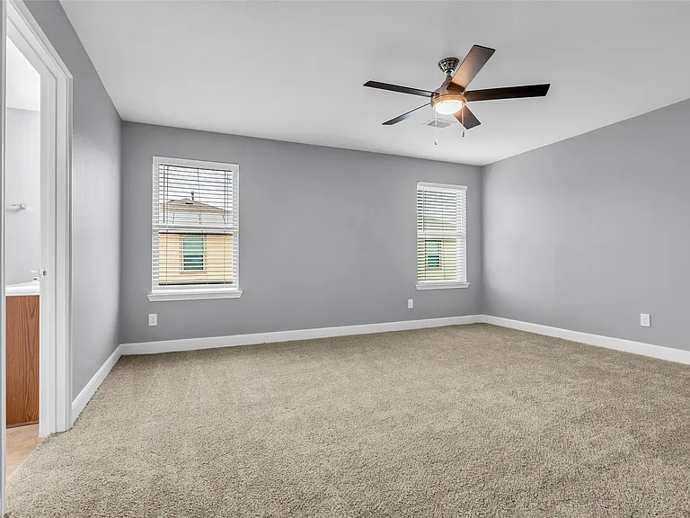 2707 Volute Ct — Photo 17