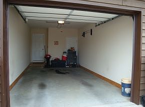 3rd image of 514 Pilgrim Ct APT B