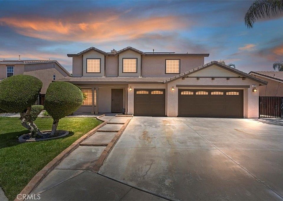 1st image of 548 Nashville Ct