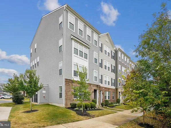 13979 Gary Fisher Trl, Gainesville, VA 20155