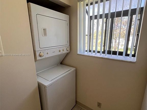 3rd image of 701 Gardens Dr APT 203