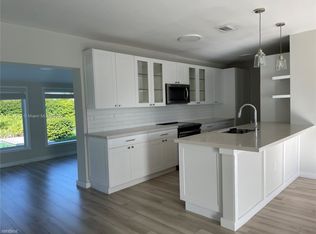 4152 SW 98th Ave #4152, Miami, FL 33165