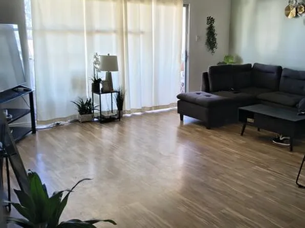 855 Victor Ave APT 305, Inglewood, CA 90302