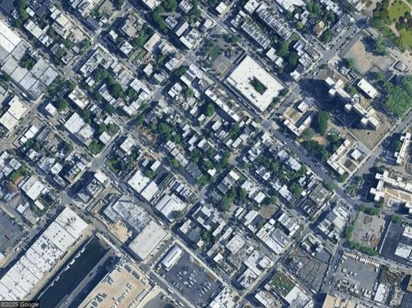 75 Dikeman St, Brooklyn, NY 11231