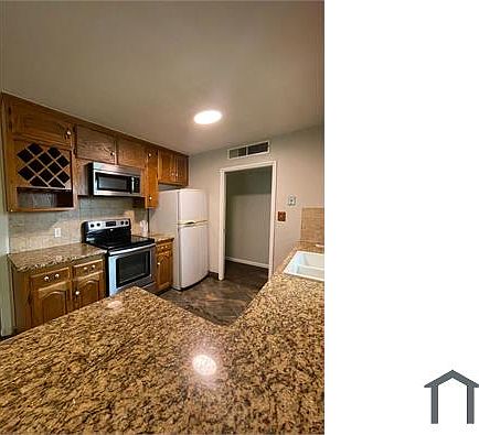 5th image of 4014 E Fedora Ave
