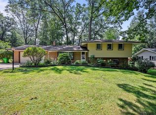 188 Timberlane Dr, Northfield, OH 44067