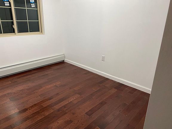 5th image of 6141 173rd St Floor 3