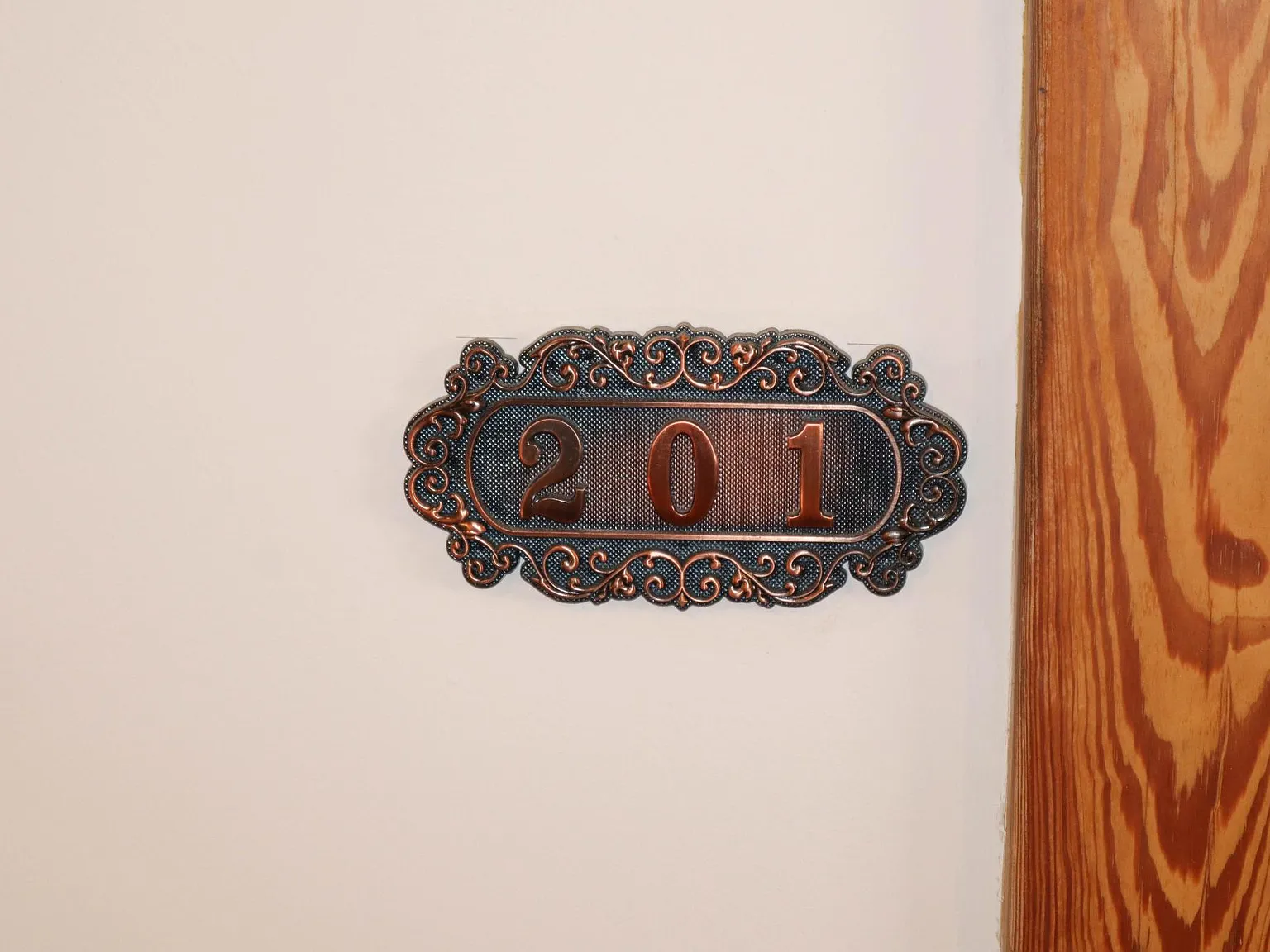 1 bed, 746 sqft, $1,200 — Photo 2