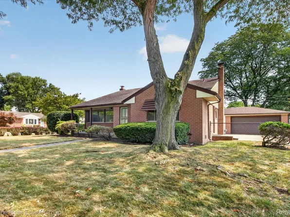 8936 Nevada St, Livonia, MI 48150