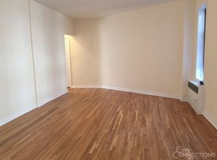 15 Sheridan Sq APT 4F, New York, NY 10014