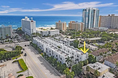 1347 N Ocean Blvd Photo 1
