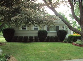 945 Hollywood Blvd, Elyria, OH 44035