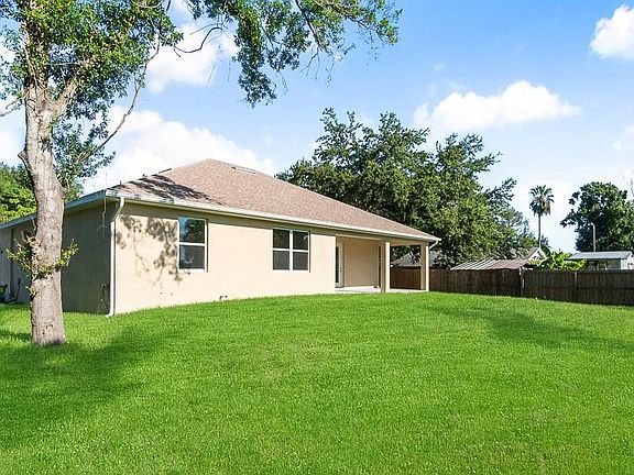 5th image of 2604 S 70th St