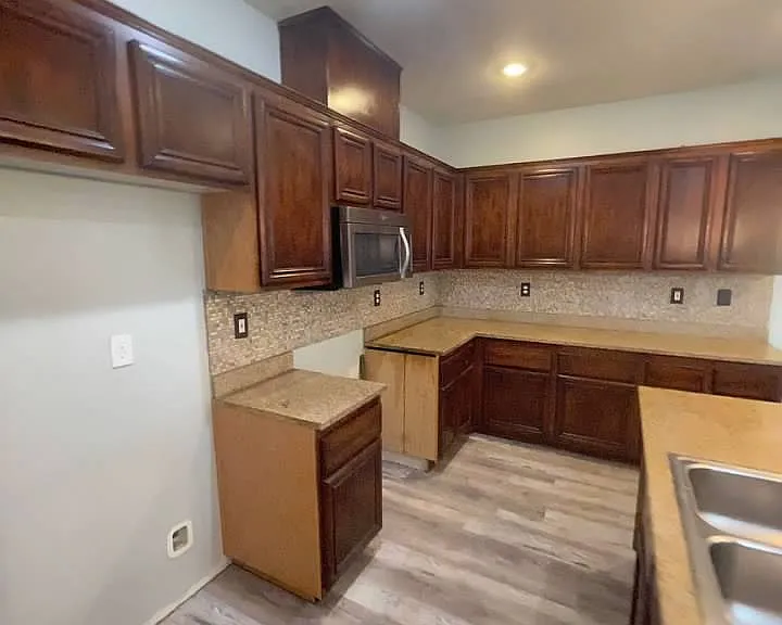7349 Dolphine Crest Ave — Photo 52