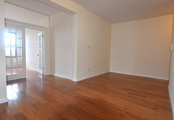 3rd image of 7602 21st Ave APT 5K