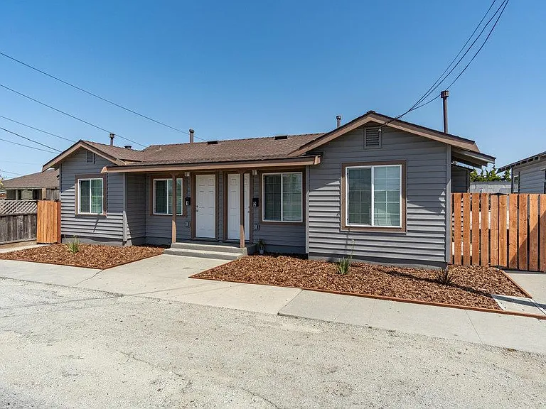 11421 Pajaro St #8 — Photo 16