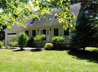 7 Barters Creek Rd, Kittery Point, ME 03905