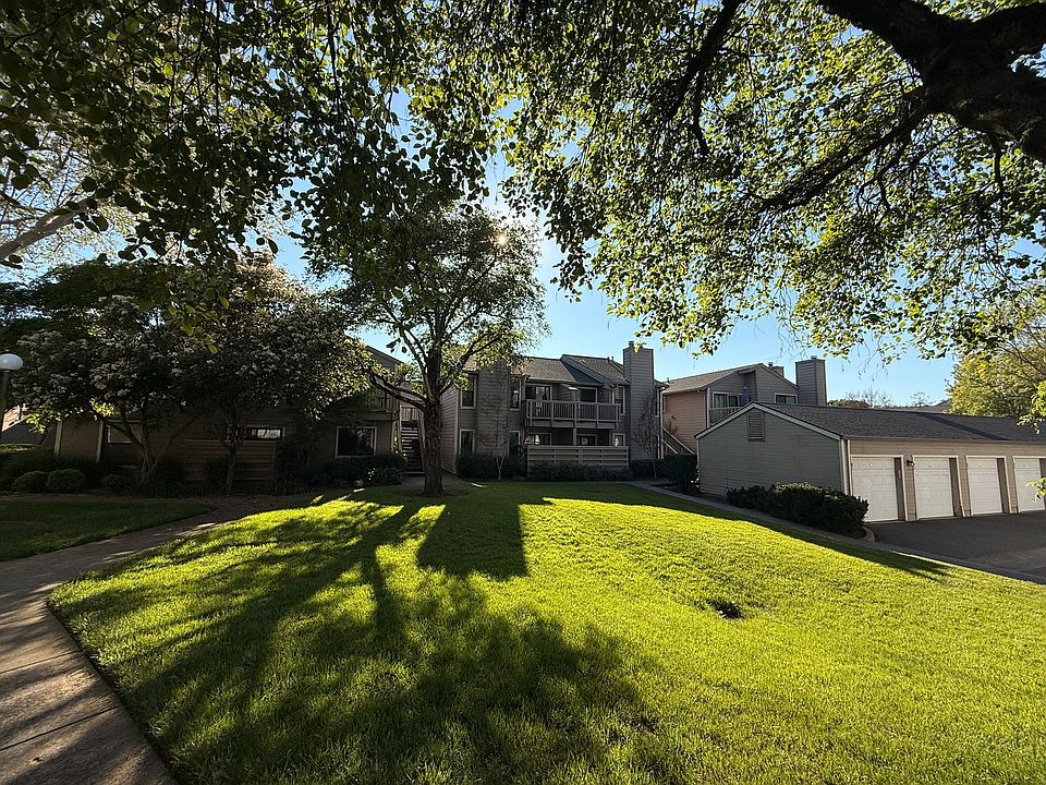 1st image of 553 Mission Blvd