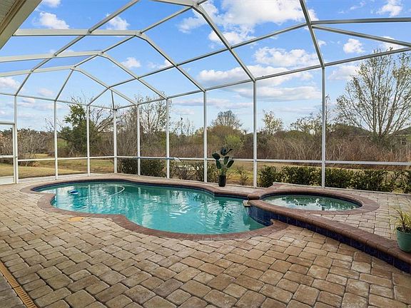 3rd image of 1068 Stoney Creek Dr