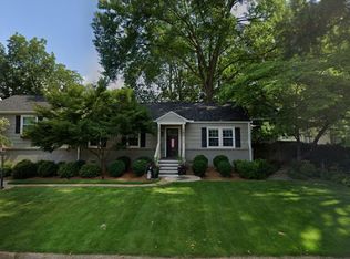 108 Surrey Rd SW, Huntsville, AL 35801
