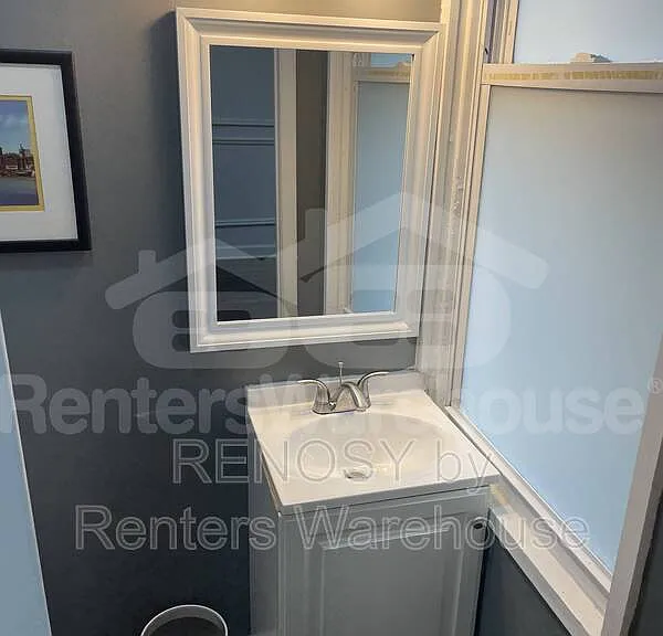 815 Chauncey Ave — Photo 5